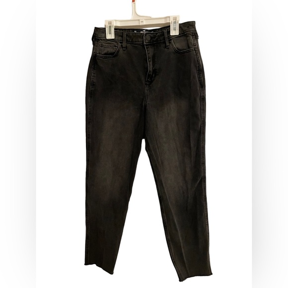 HOLISTER ultra-high rise mom jean Size 5 Regular - Picture 2 of 9